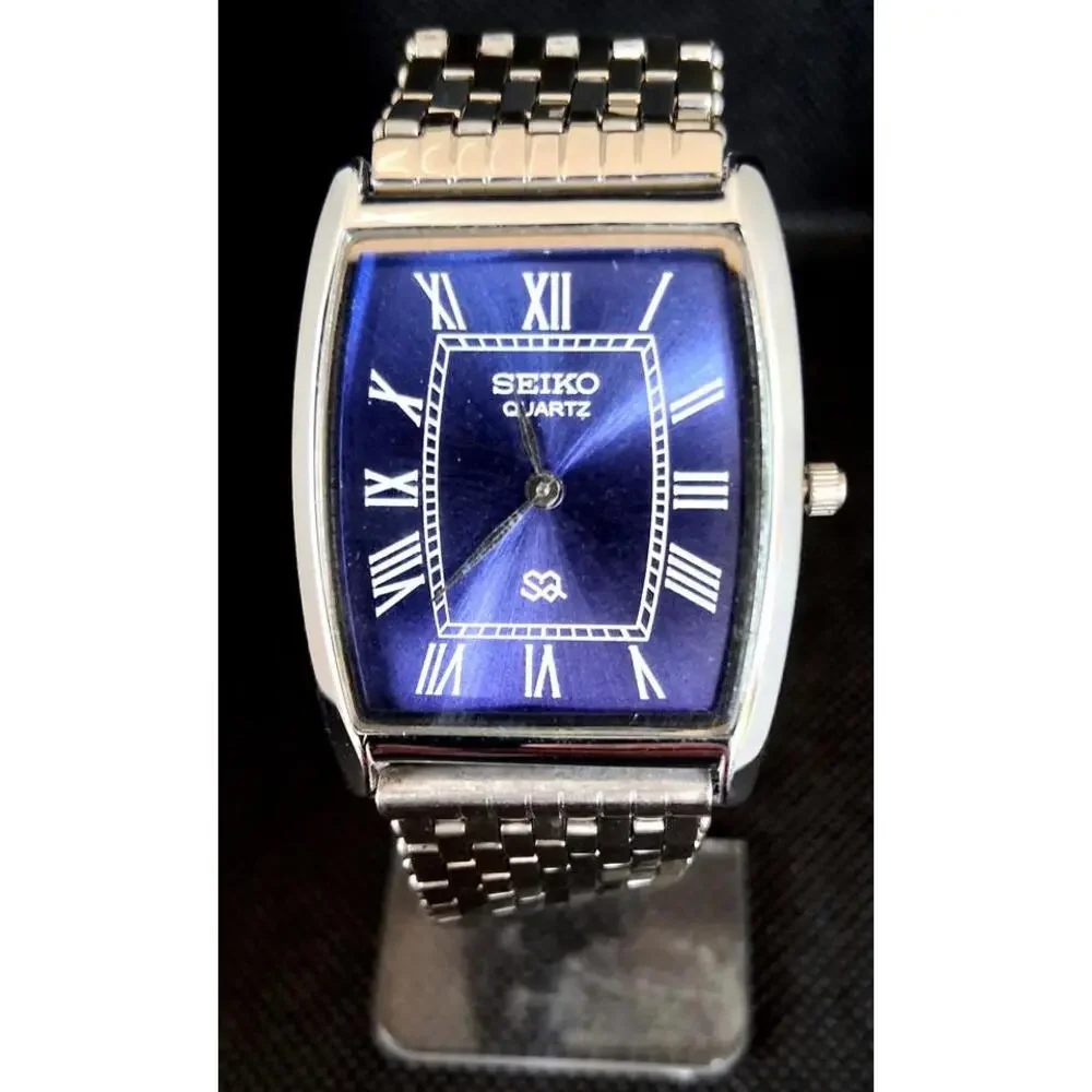 Men's Vintage Seiko Barrel/Tonneau Stainless Steel Tank RARE